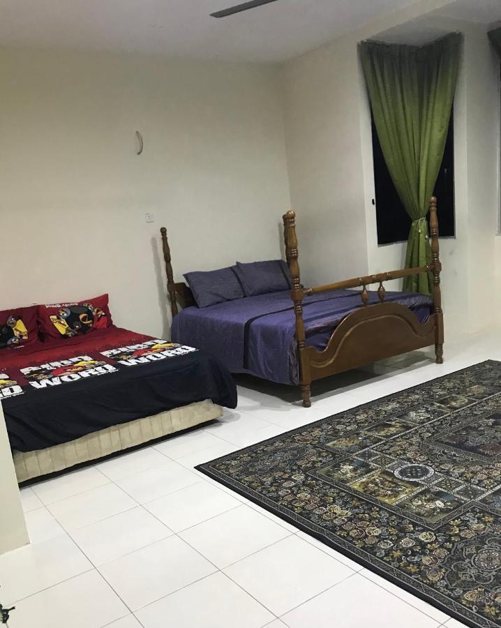 Hj Homestay Kuala Terengganu Buitenkant foto